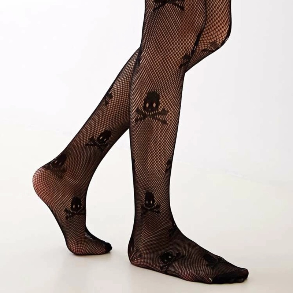 Skull Graphic Mesh Tights β€οΈβπ₯ - Picture 2 of 4